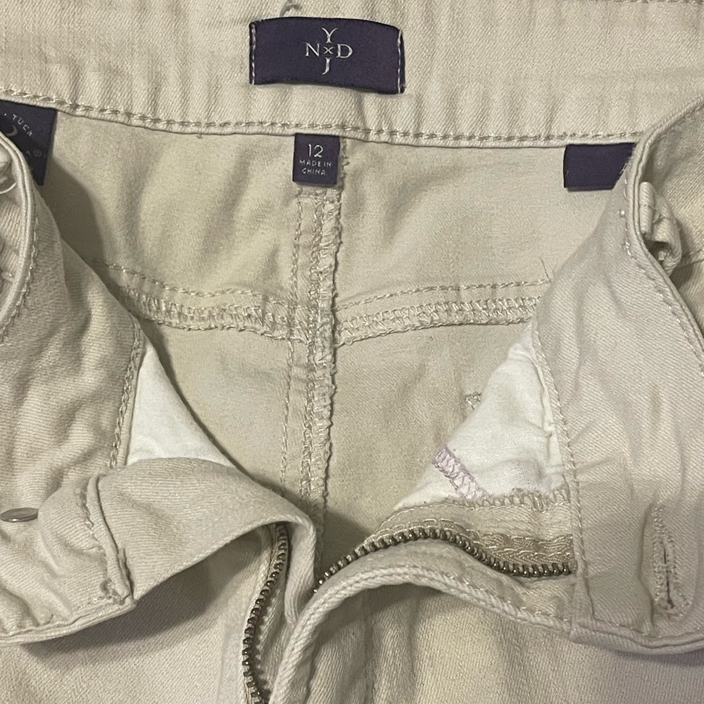 NYDJ Light Tan Pants